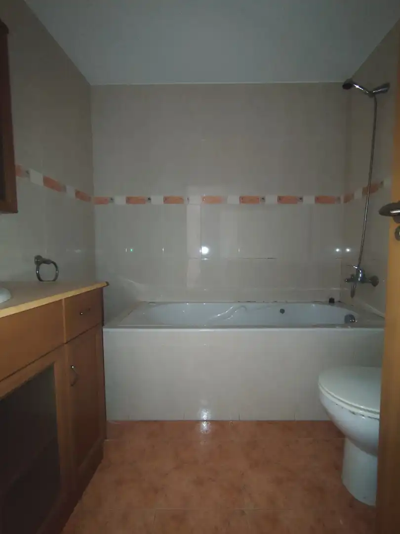 Piso con terraza en alquiler en Sant Guim de Freixenet, imagen 5