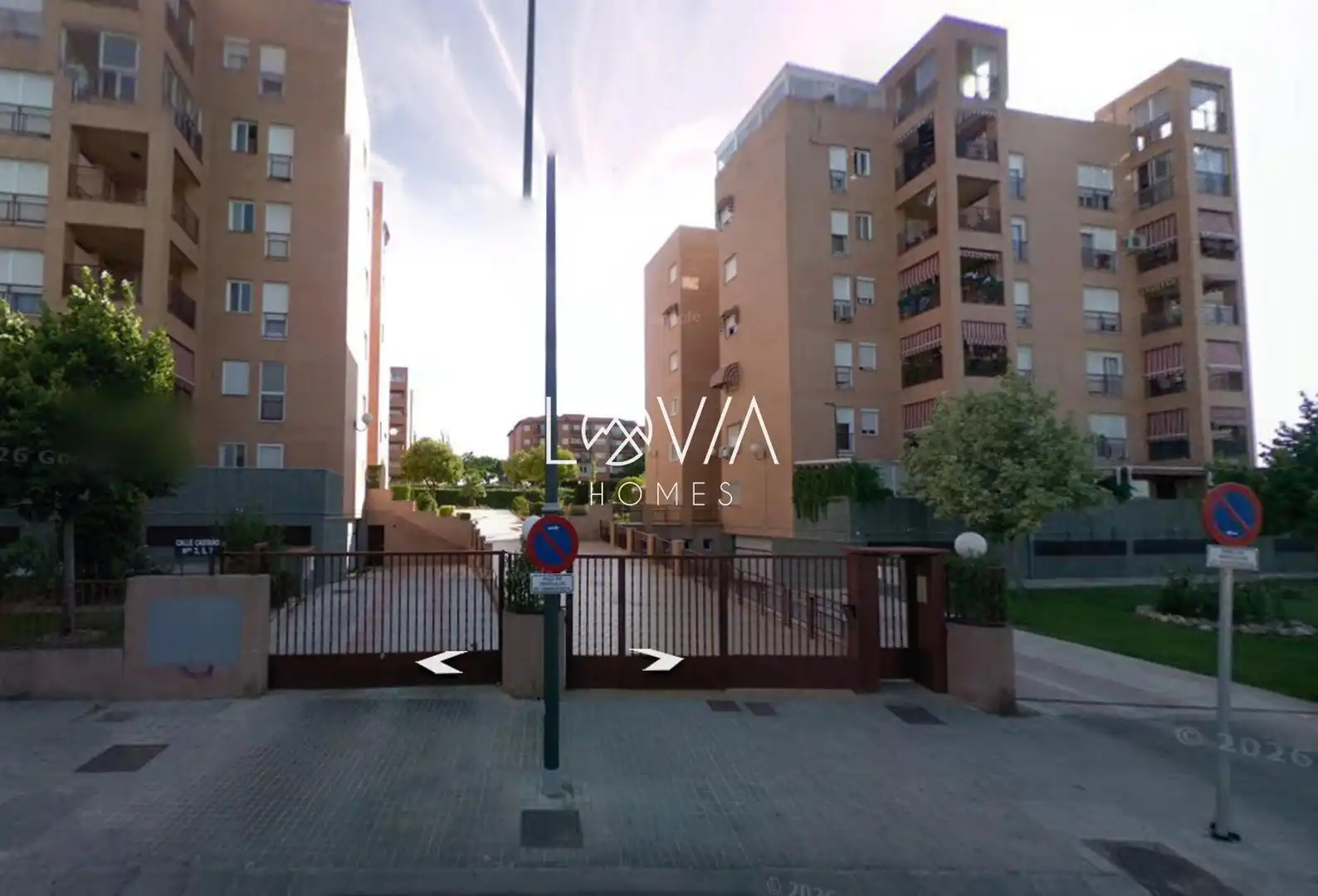 Außenansicht von Wohnung zum Verkauf in Móstoles mit Terrasse
