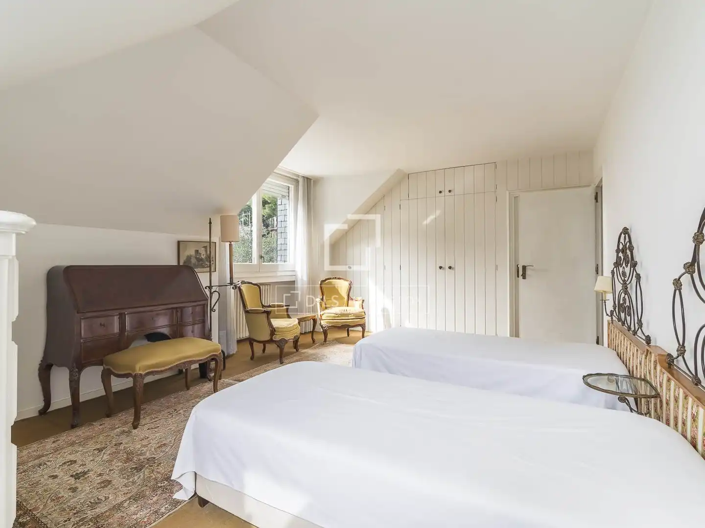 Habitación de Casa o chalet en venta en Barcelona con Calefacción, Jardín privado y Trastero