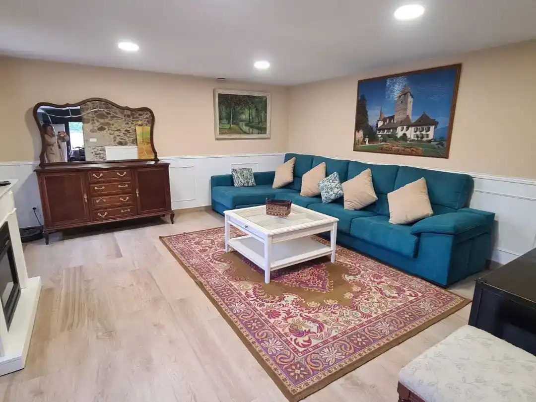 Sala d'estar de Casa o xalet de lloguer en Arteixo amb Jardí privat, Traster i Moblat