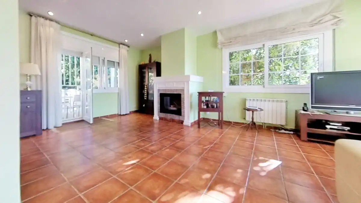 Houses for sale in Avenida MONTSENY, Mas d'En Serra - Els Cards