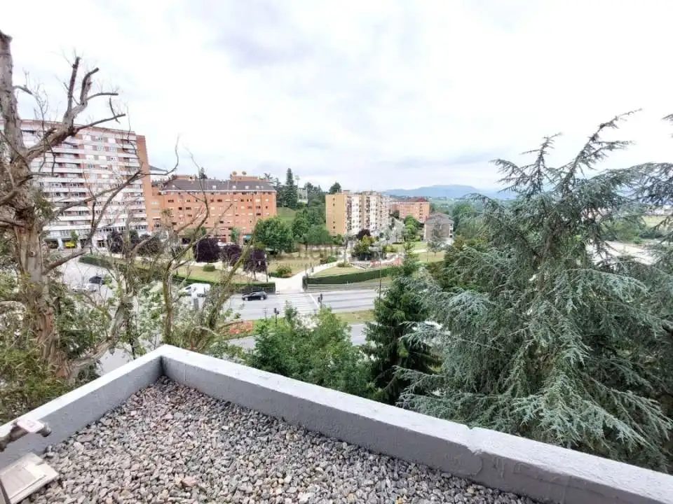 Exterior view of Flat for rent in Oviedo   with Heating