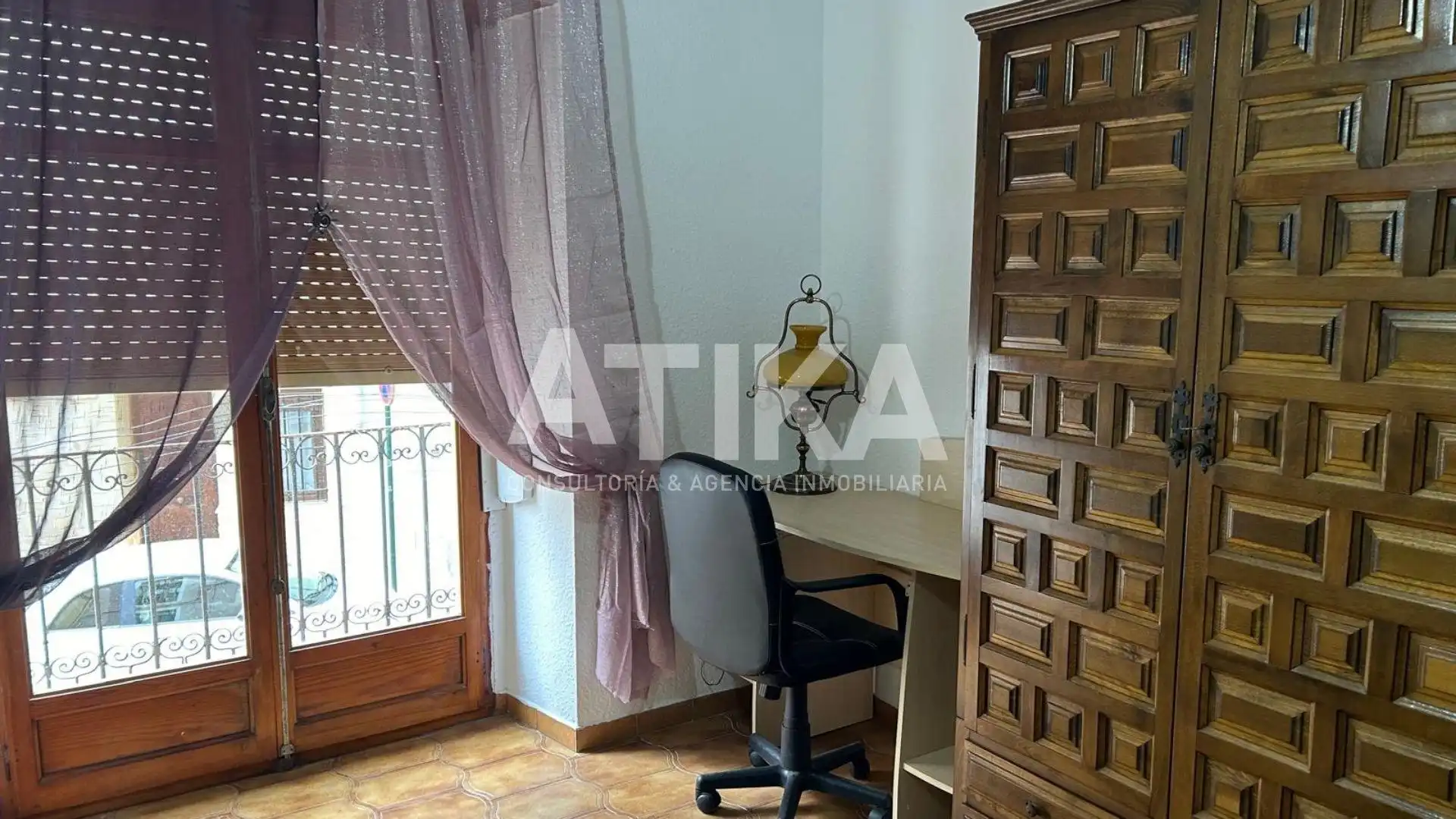 Dormitori de Casa o xalet en venda en Ontinyent amb Traster, Moblat i Balcó