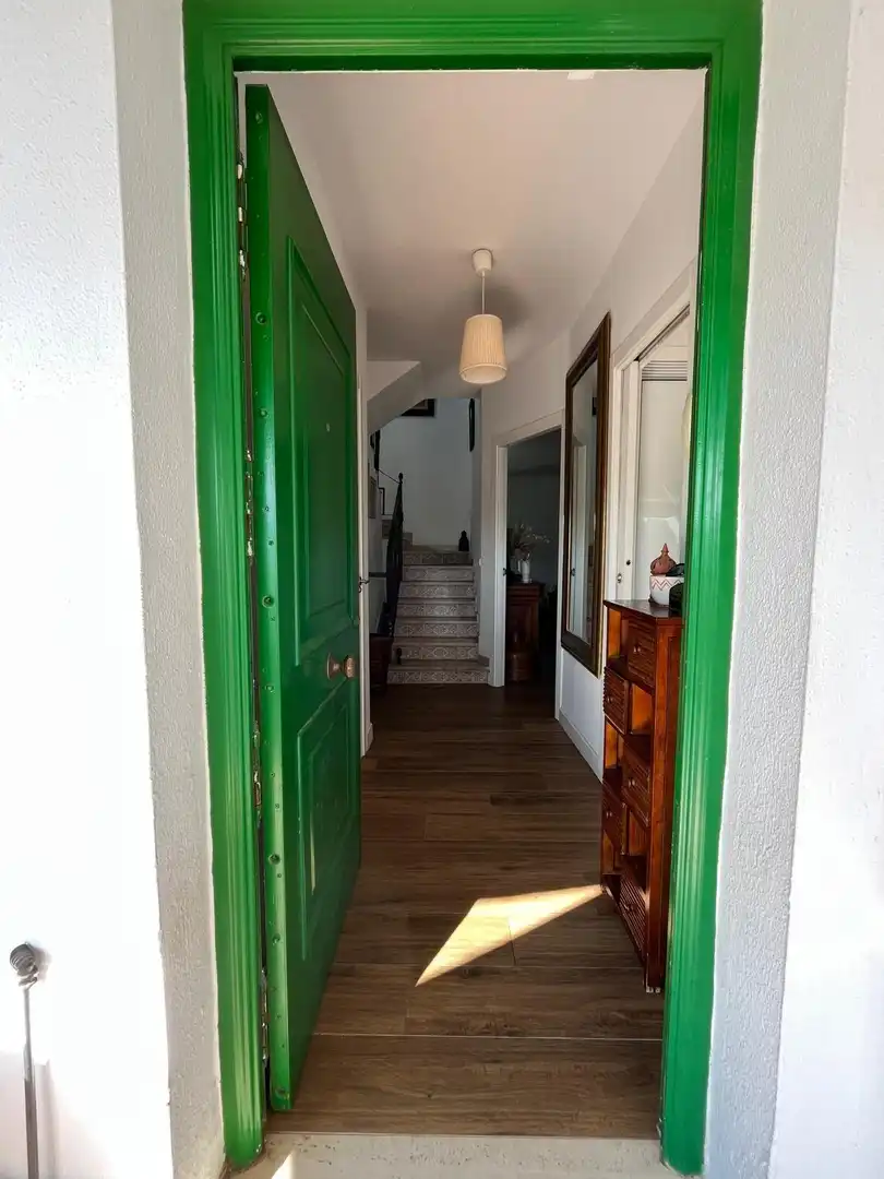 Casa adosada en venda en El Puerto de Santa María amb Aire condicionat, Jardí privat i Parquet