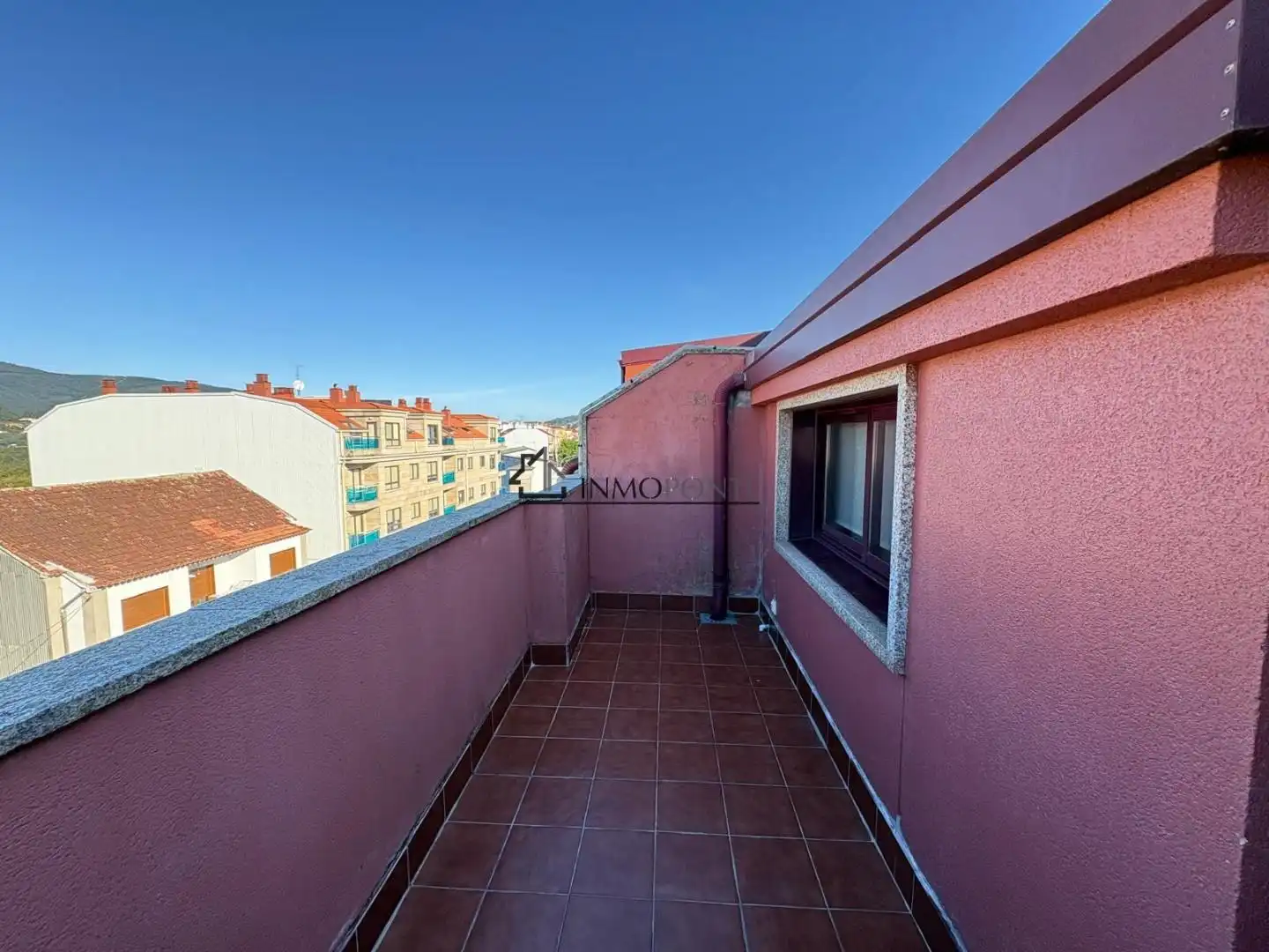 Terrasse von Wohnungen zur Miete in O Burgo - Campus Universitario