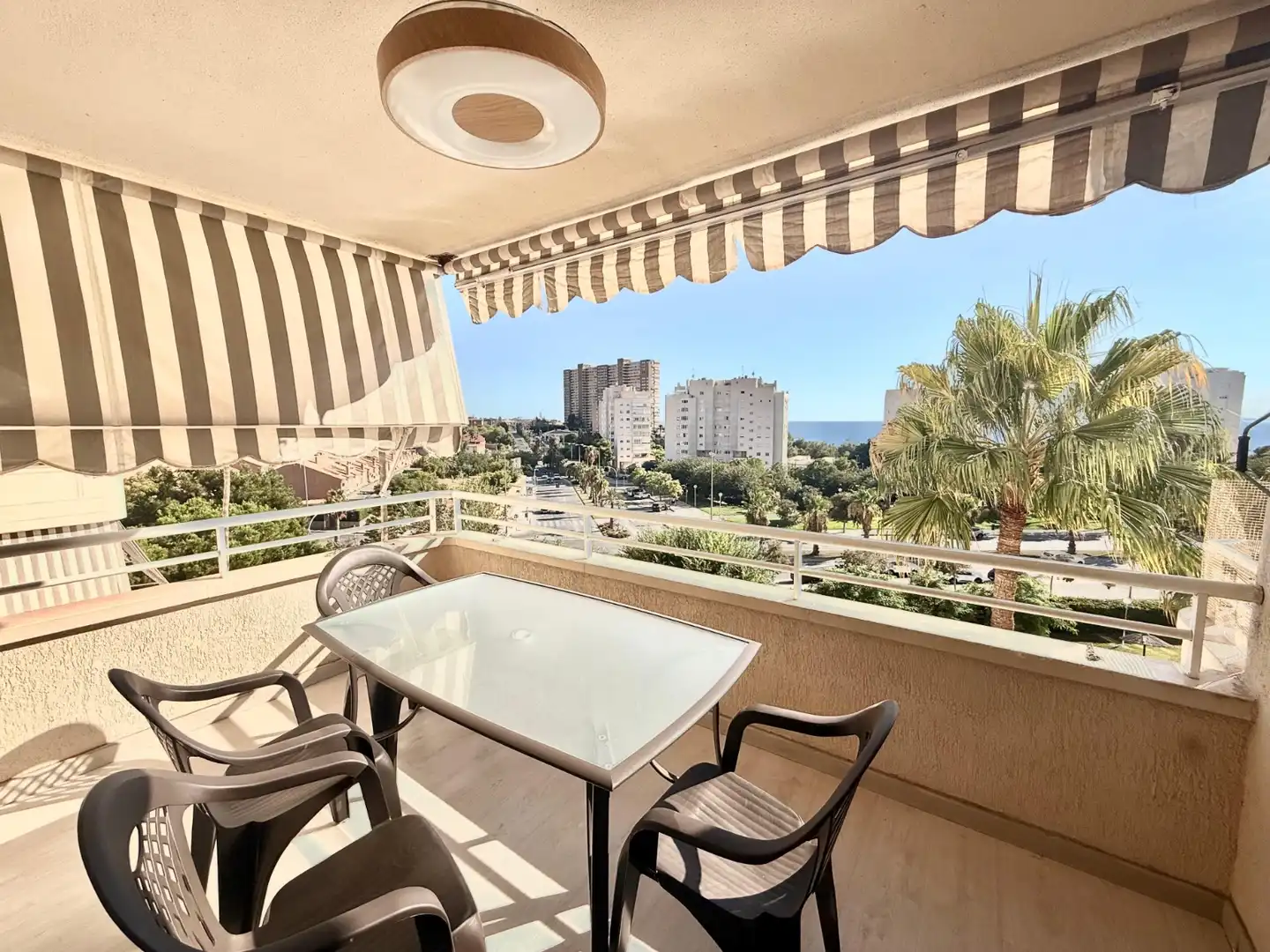 Mini appartamento con piscina in affitto a Playa de San Juan - El Cabo de las Huertas, imagen 2