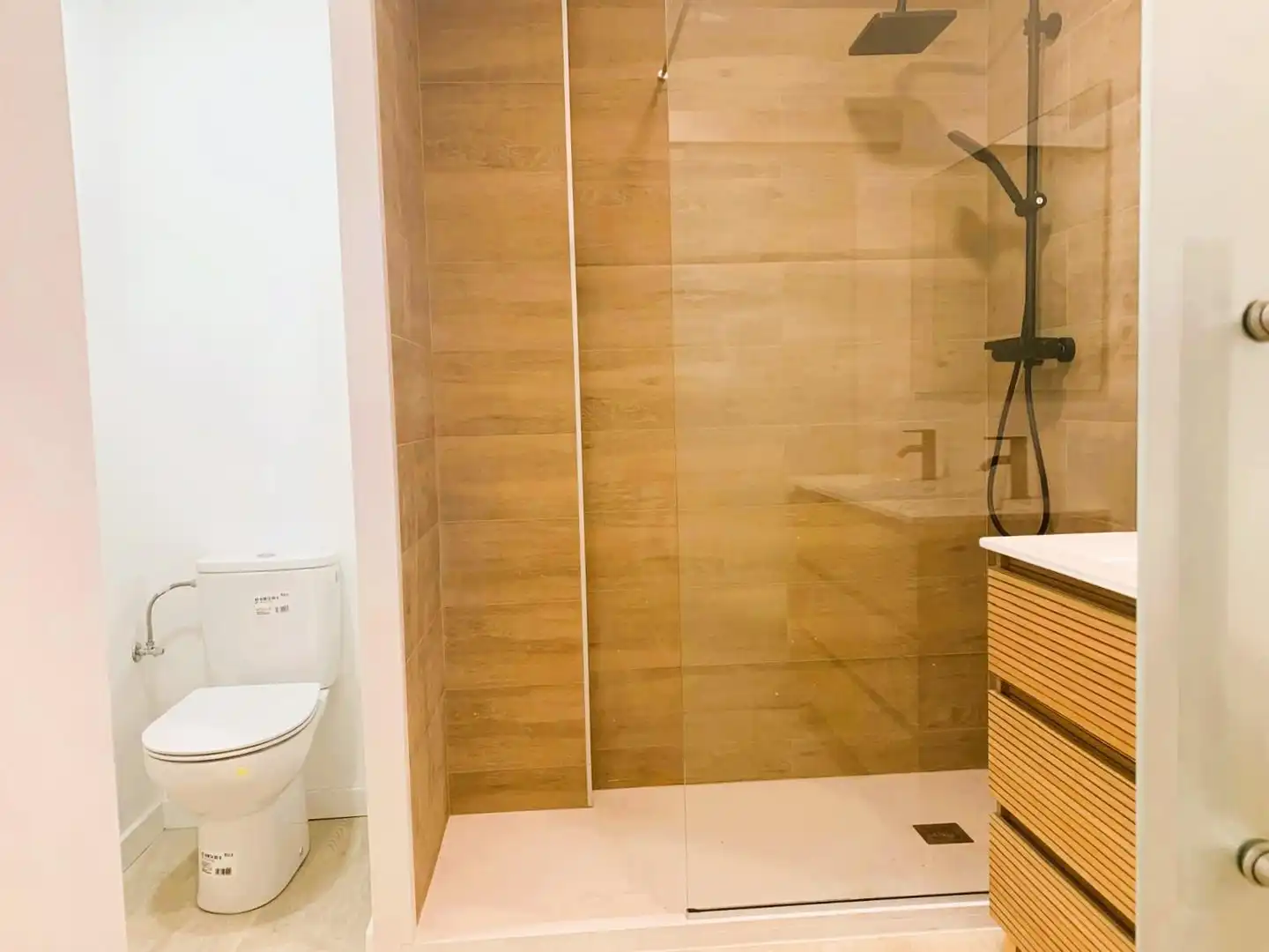 Bany de Planta baixa en venda en Vilanova i la Geltrú amb Aire condicionat i Parquet