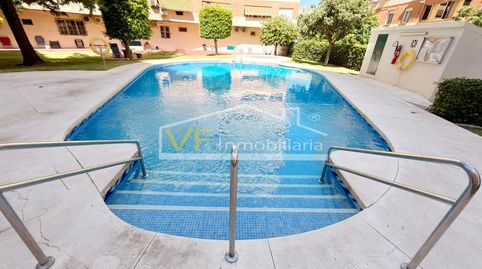 Foto 2 de Piso en venta en Calle Benahavis, Martín Carpena - Torre del Río, Málaga Capital