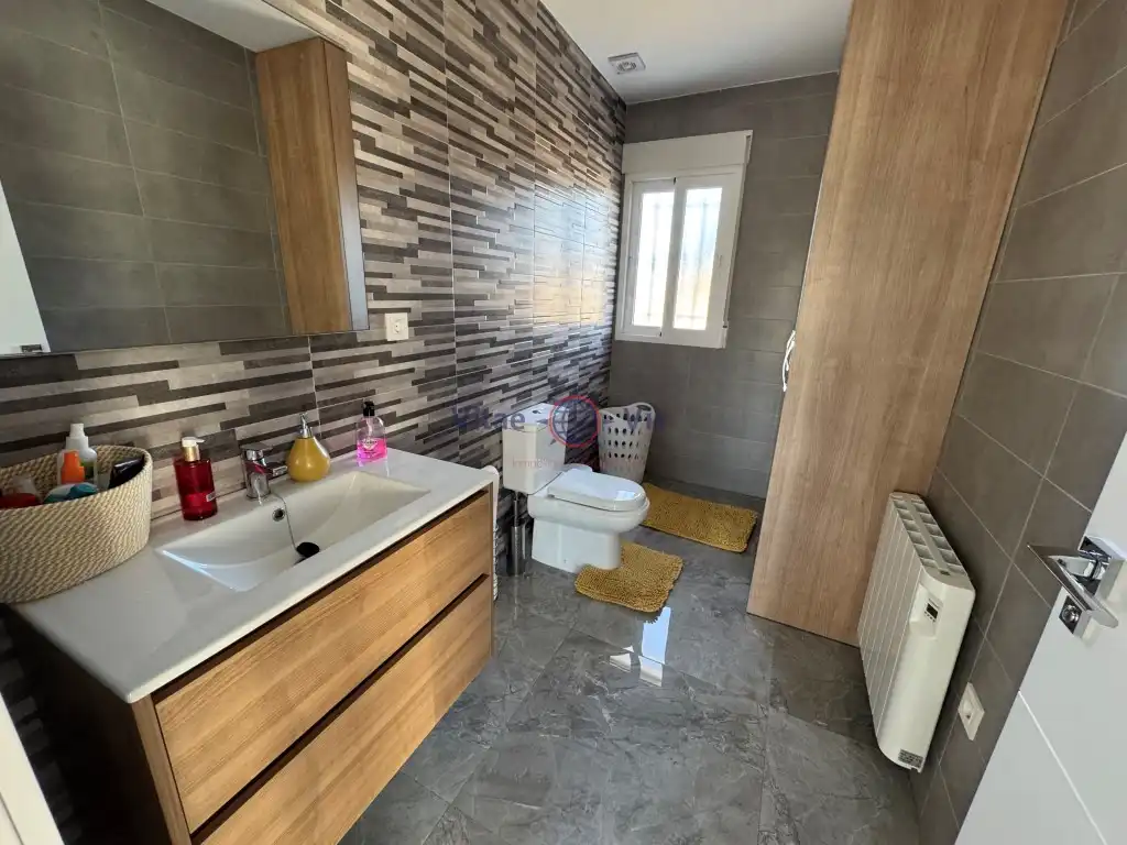 Baño de Casa o chalet en venta en Lorca con Terraza, Piscina y Internet