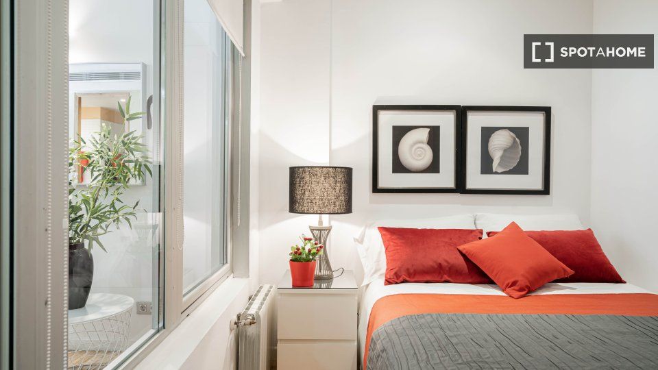 Piso de alquiler en Embajadores - Lavapiés