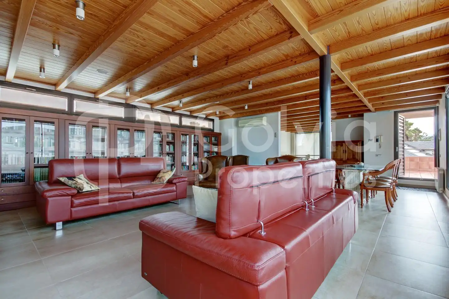 Sala de estar de Casa o chalet en venta en Viladecans con Aire acondicionado, Calefacción y Jardín privado