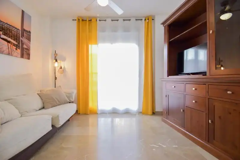 Sala de estar de Piso en venta en Atarfe con Trastero y Amueblado