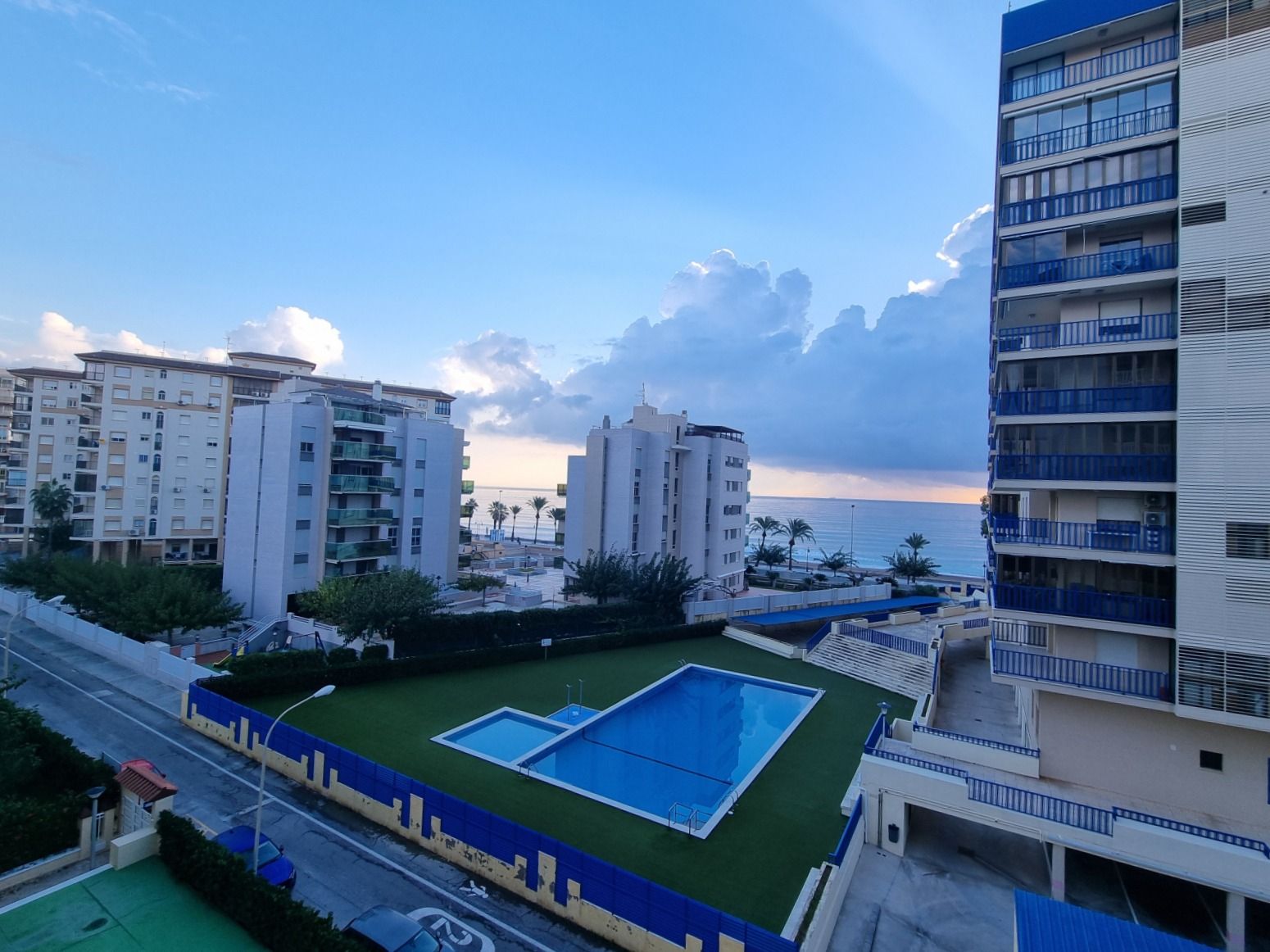 Swimming pool of Flat to rent in Benicasim / Benicàssim  with Air Conditioner, Parquet flooring and Terrace