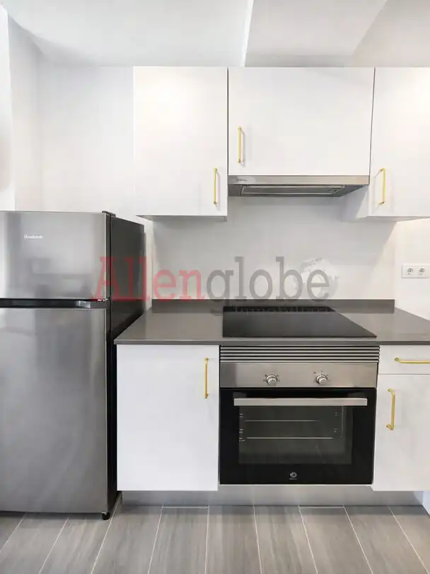 Wohnung zur Miete in Calle Jacinto Benavente, 4, Masip