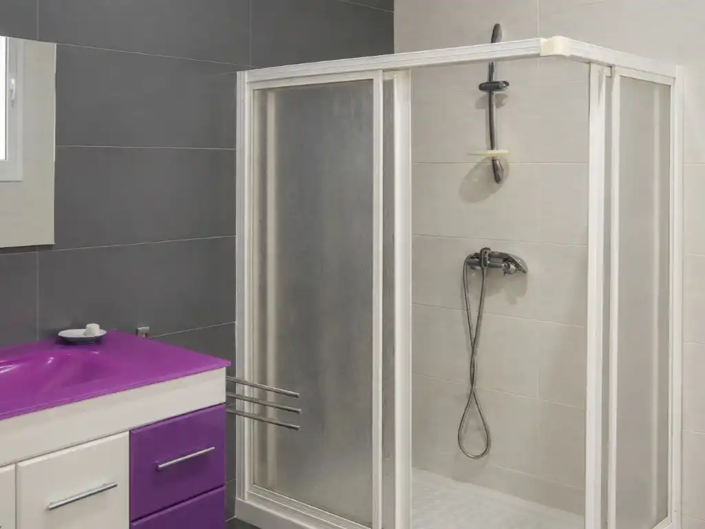 Bathroom of Flat for rent in Córdoba