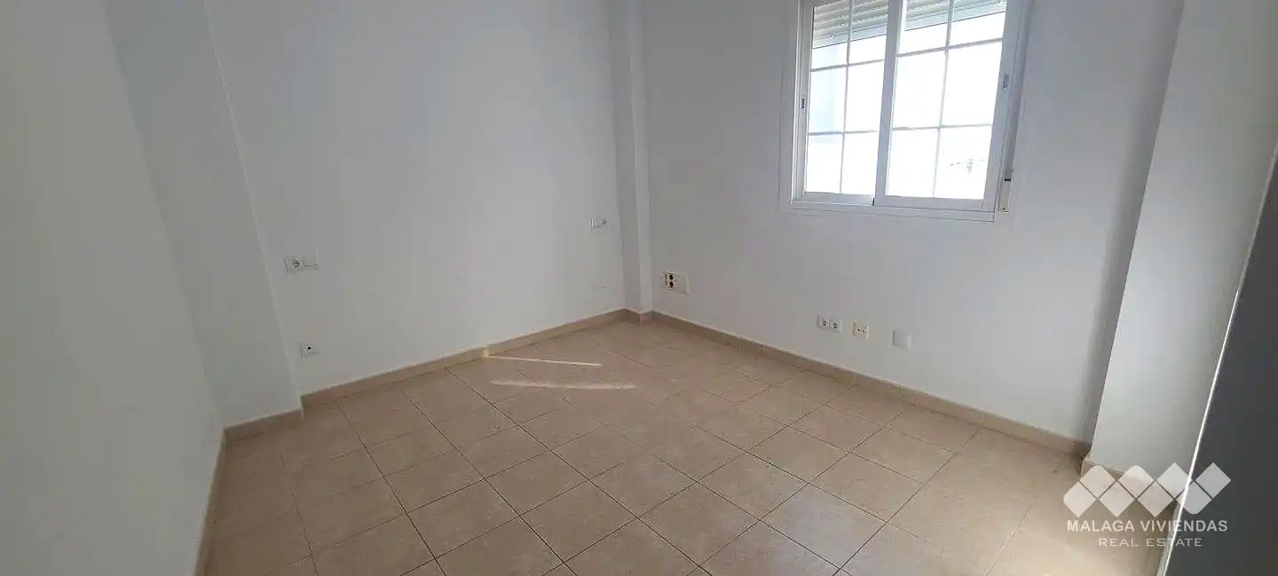 Habitación de Oficina en venta en Alhaurín El Grande