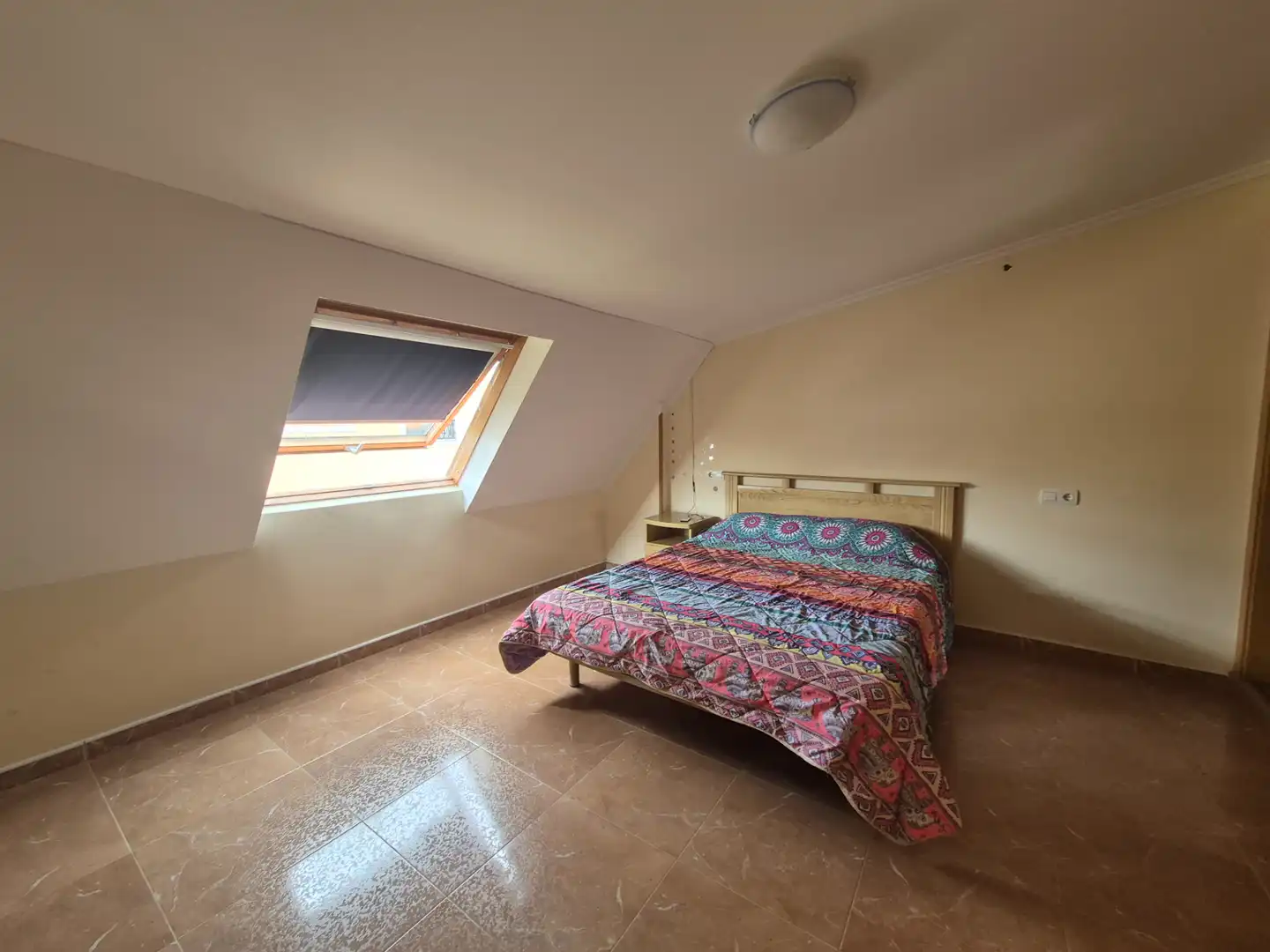 Habitación de Ático en venta en Cedeira con Amueblado