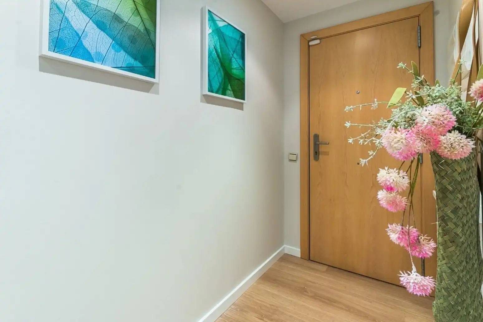 Wohnung zum Verkauf in Terrassa mit Klimaanlage, Heizung und Parkett