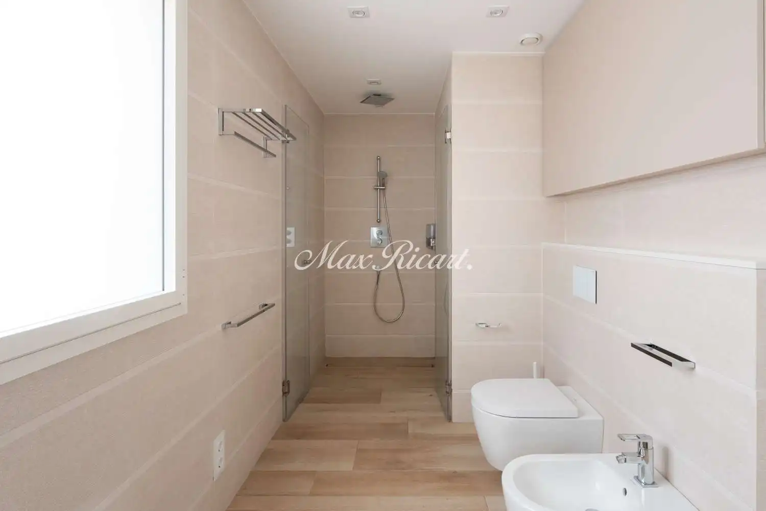 Baño de Casa o chalet en venta en Barcelona con Aire acondicionado, Calefacción y Terraza