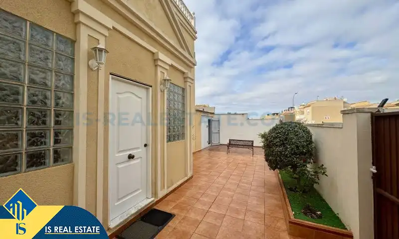 Villa mit Garten zum Verkauf in Nueva Torrevieja - Aguas Nuevas, imagen 6