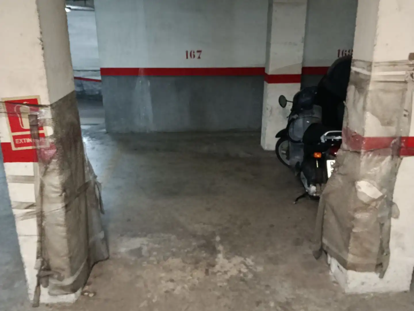 Einzelparkplatz zur Miete in Valls 84, imagen 4