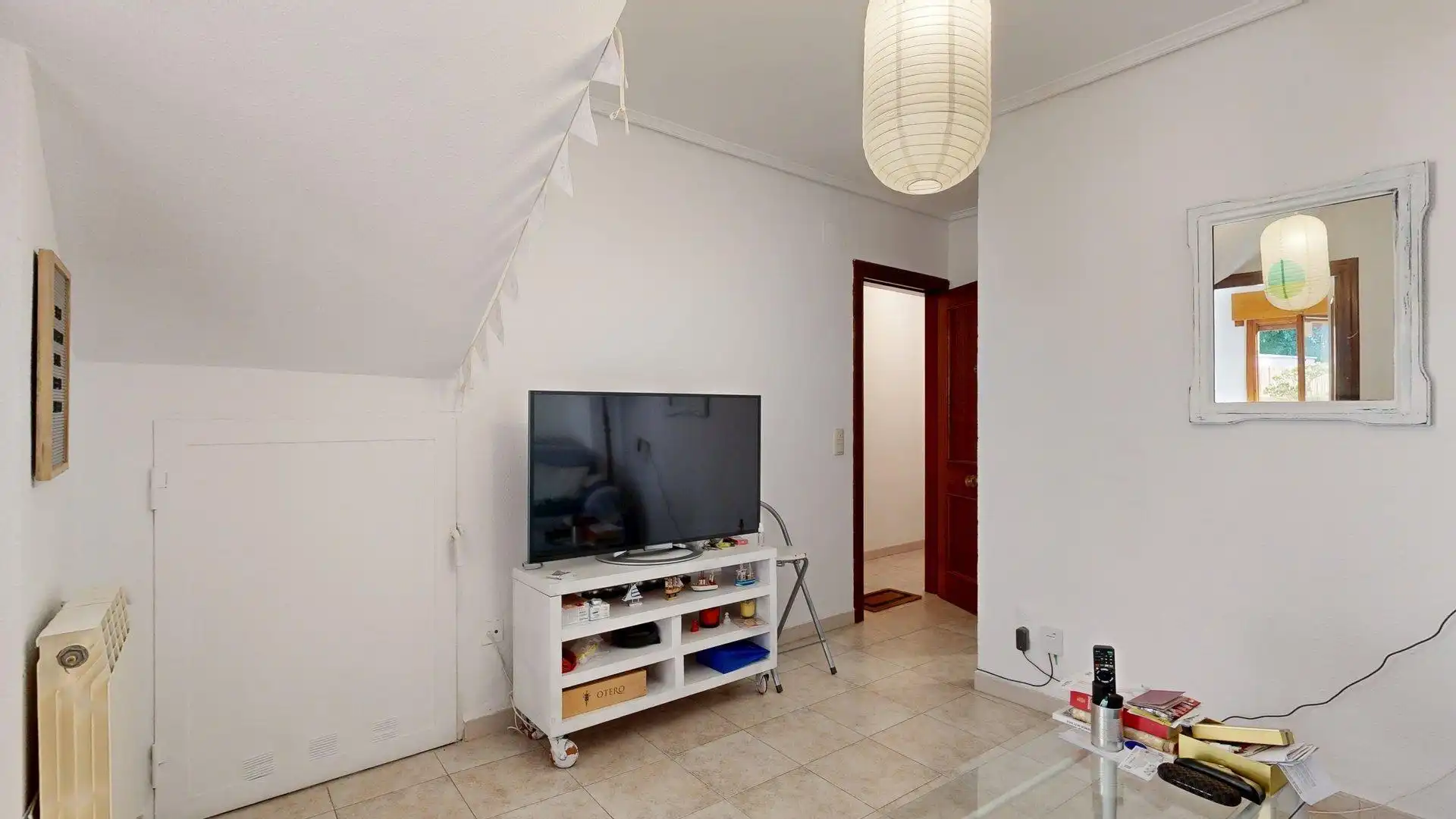 Sala d'estar de Casa o xalet en venda en Zaragoza amb Calefacció, Terrassa i Moblat