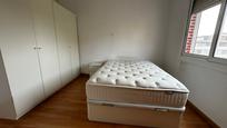 Bedroom of Flat for sale in L'Hospitalet de Llobregat  with Balcony