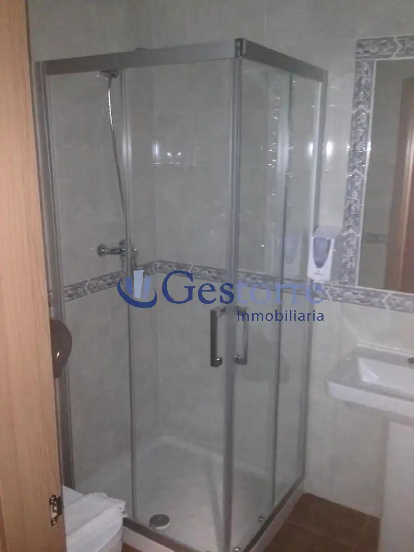 Badezimmer von Gebäude zum Verkauf in Valdevimbre