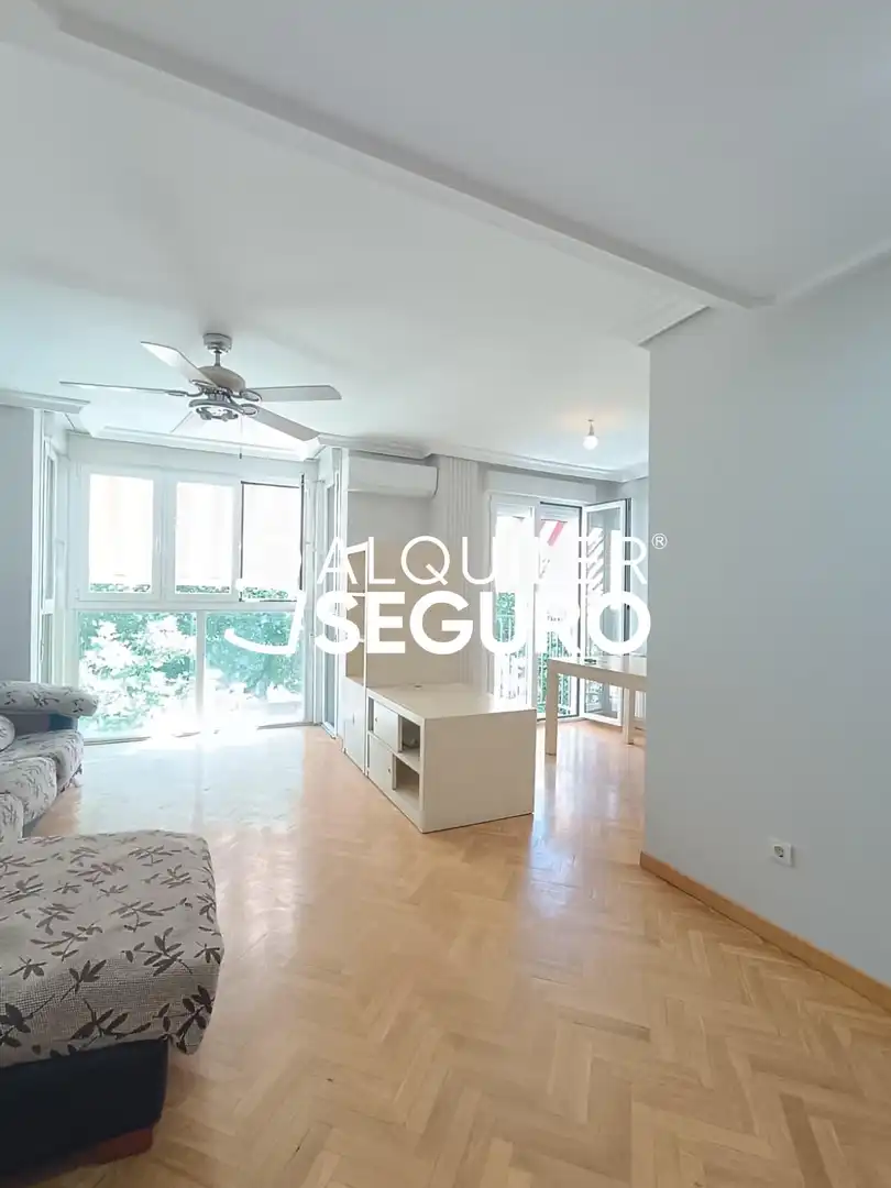 Living room of Flat for rent in Leganés  with Heating, Storage room and Furnished