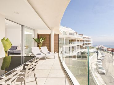 Apartamento con piscina en venta en Las Gaviotas  - Carvajal