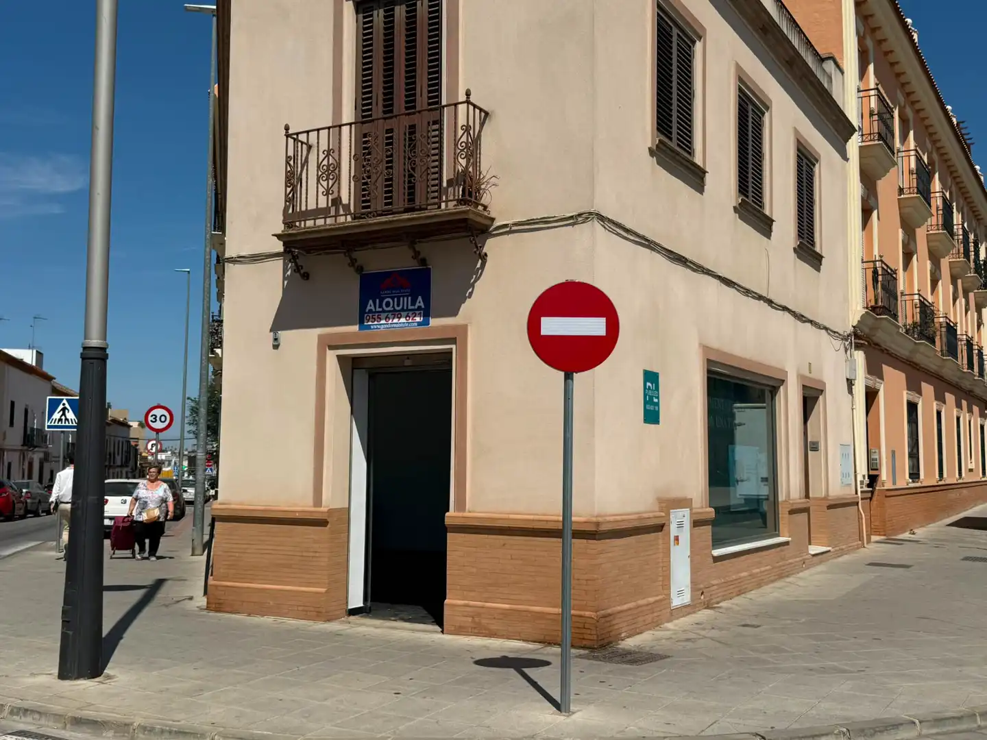 Gewerbefläche zur Miete in Calle Isaac Peral 1