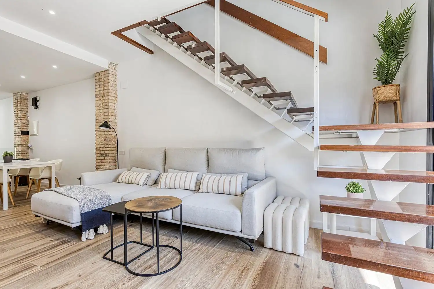 Living room of Houses for sale in Igualada  with Air Conditioner, Heating and Terrace