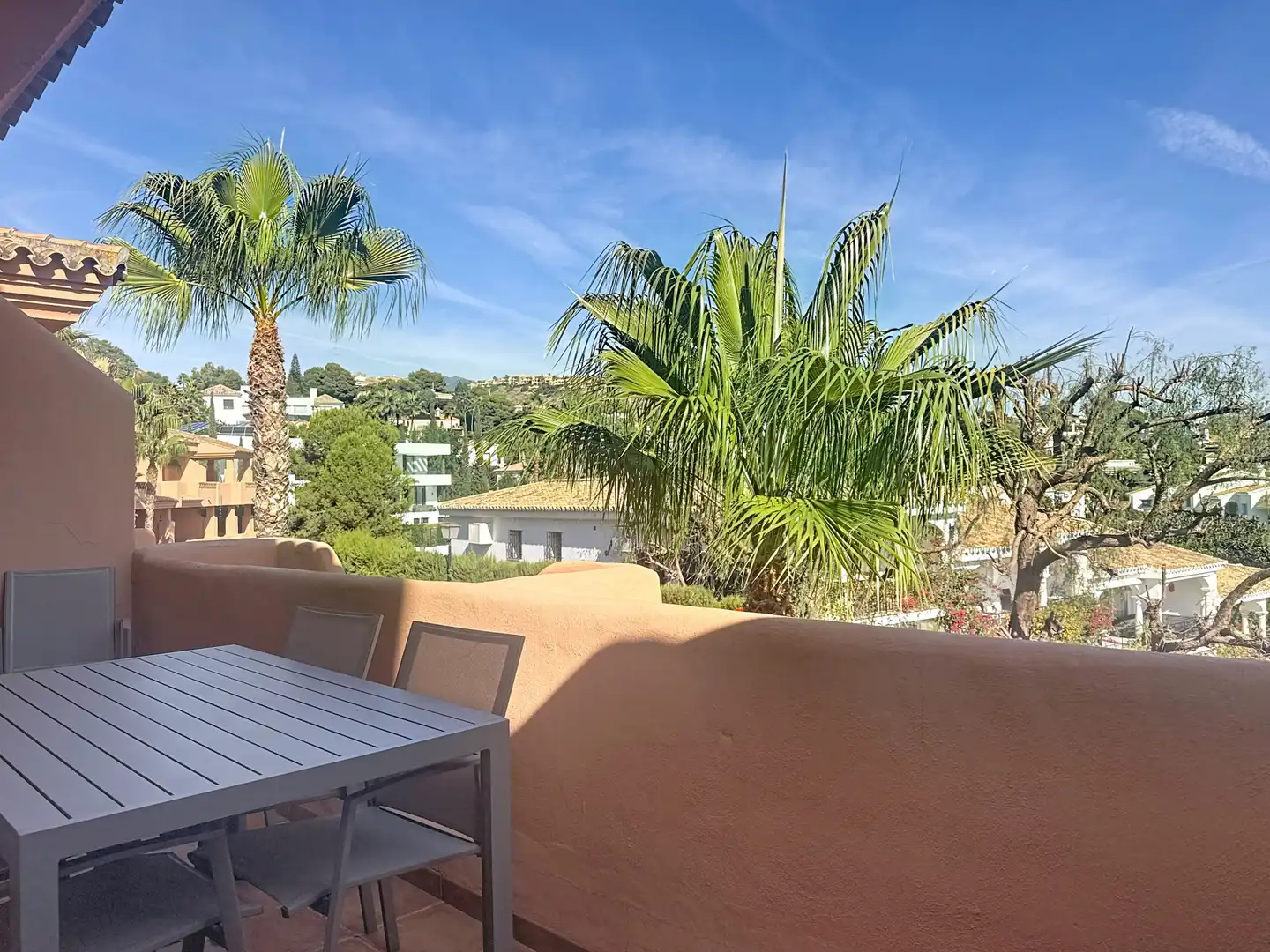 Terrace of Apartments for sale in Benahavís  with Air Conditioner, Terrace and Swimming Pool