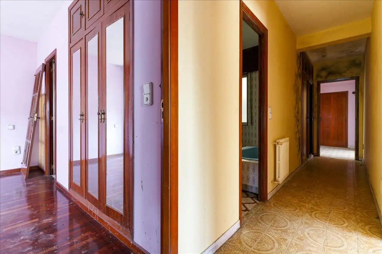 Flat for sale in Ordes
