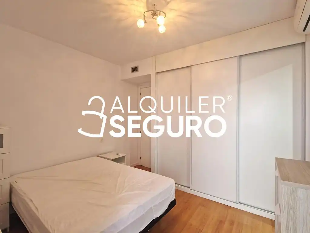 Habitación de Piso de alquiler en Móstoles con Aire acondicionado, Calefacción y Terraza