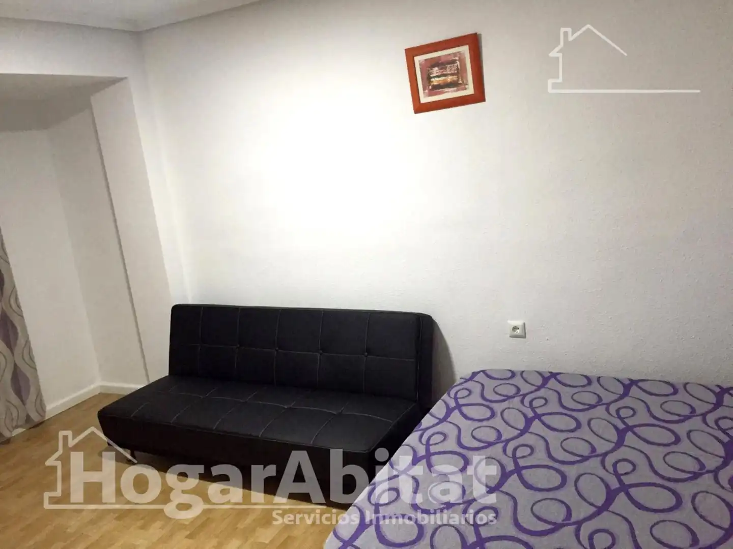 Habitación de Piso en venta en Valencia con Calefacción y Balcón