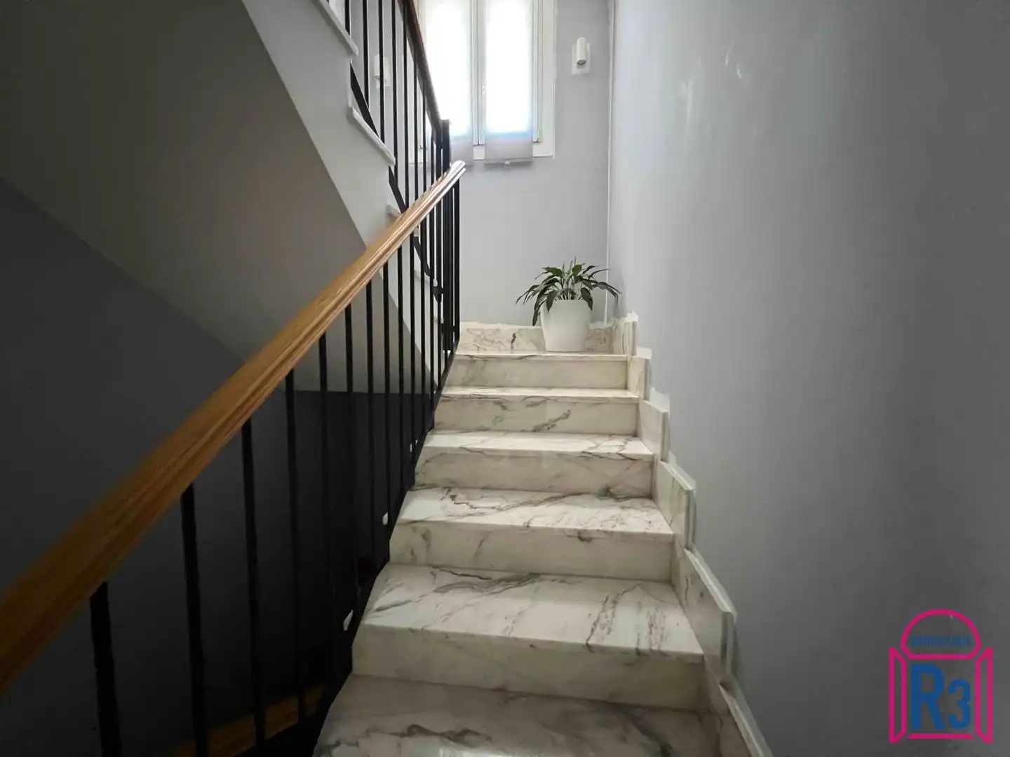 Casa adosada en venta en Garrafe de Torío con Calefacción