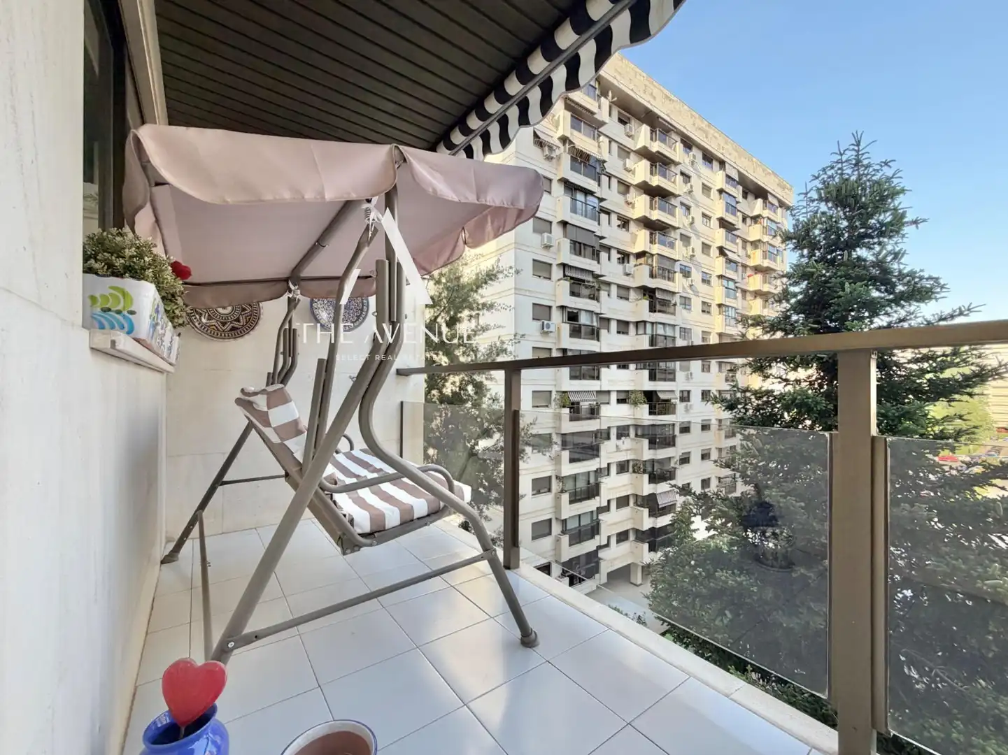 Balcony of Flat for sale in Madrid  with Air Conditioner, Heating and Parquet flooring