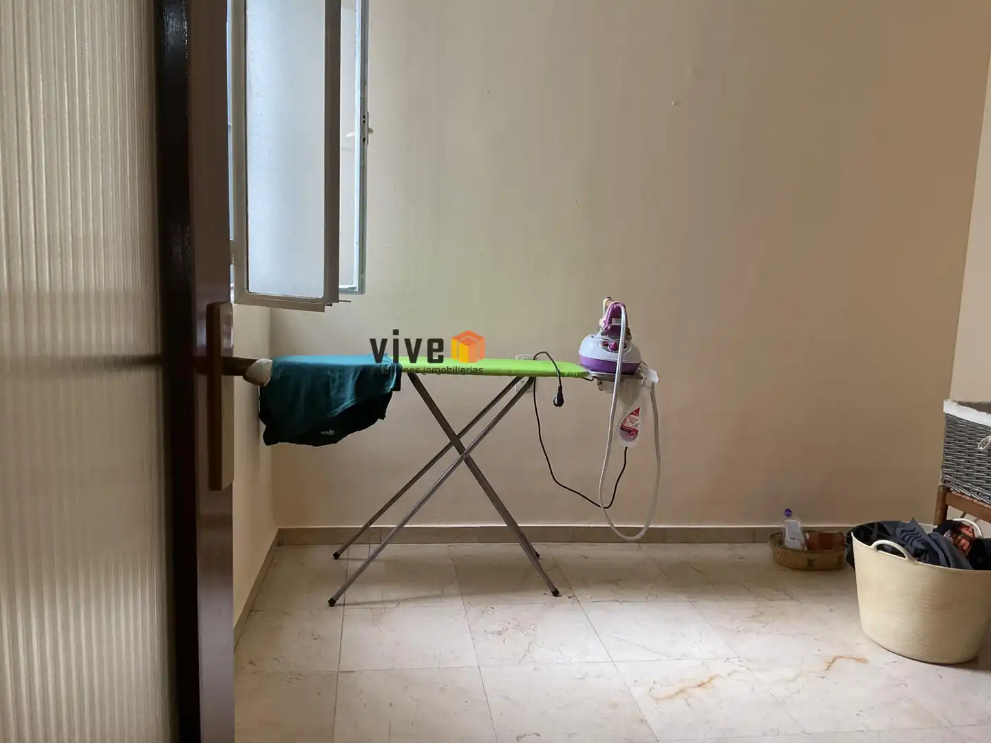 Bedroom of Flat for sale in Sevilla  with Air Conditioner, Heating and Terrace