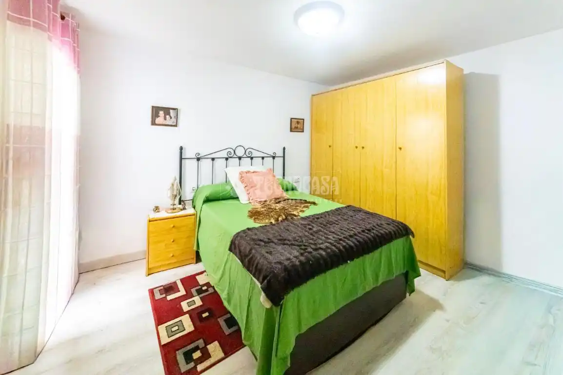 Habitación de Piso en venta en Cunit con Parquet y Balcón