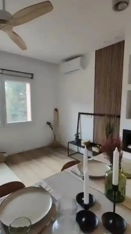 Living room of Flat for rent in Sabadell  with Air Conditioner, Heating and Parquet flooring