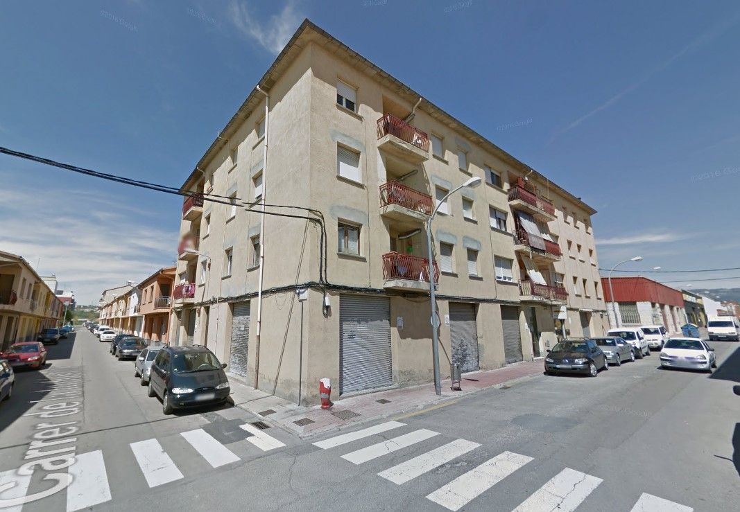 Apartment for sale in C/ Industria, Manlleu