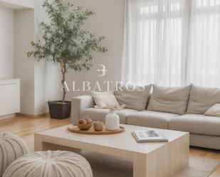 Sala d'estar de Àtic de lloguer en  Barcelona Capital amb Aire condicionat, Calefacció i Terrassa