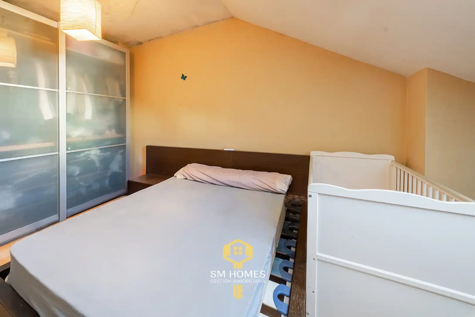 Maisonette zum Verkauf in Coslada mit Klimaanlage und Heizung