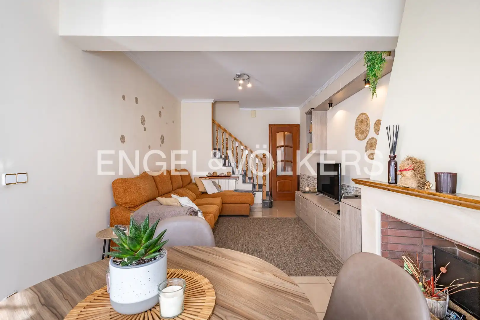 Living room of Detached homes for sale in Sabadell  with Air Conditioner, Heating and Terrace