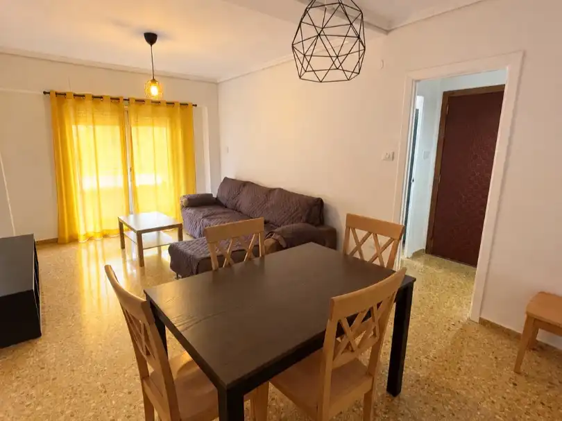 Wohnung zur Miete in Carrer de Concha Espina, 12, L'Amistat