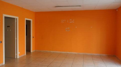 Photo 2 of Premises to rent in Les Arenes - La Grípia  Can Montllor, Barcelona