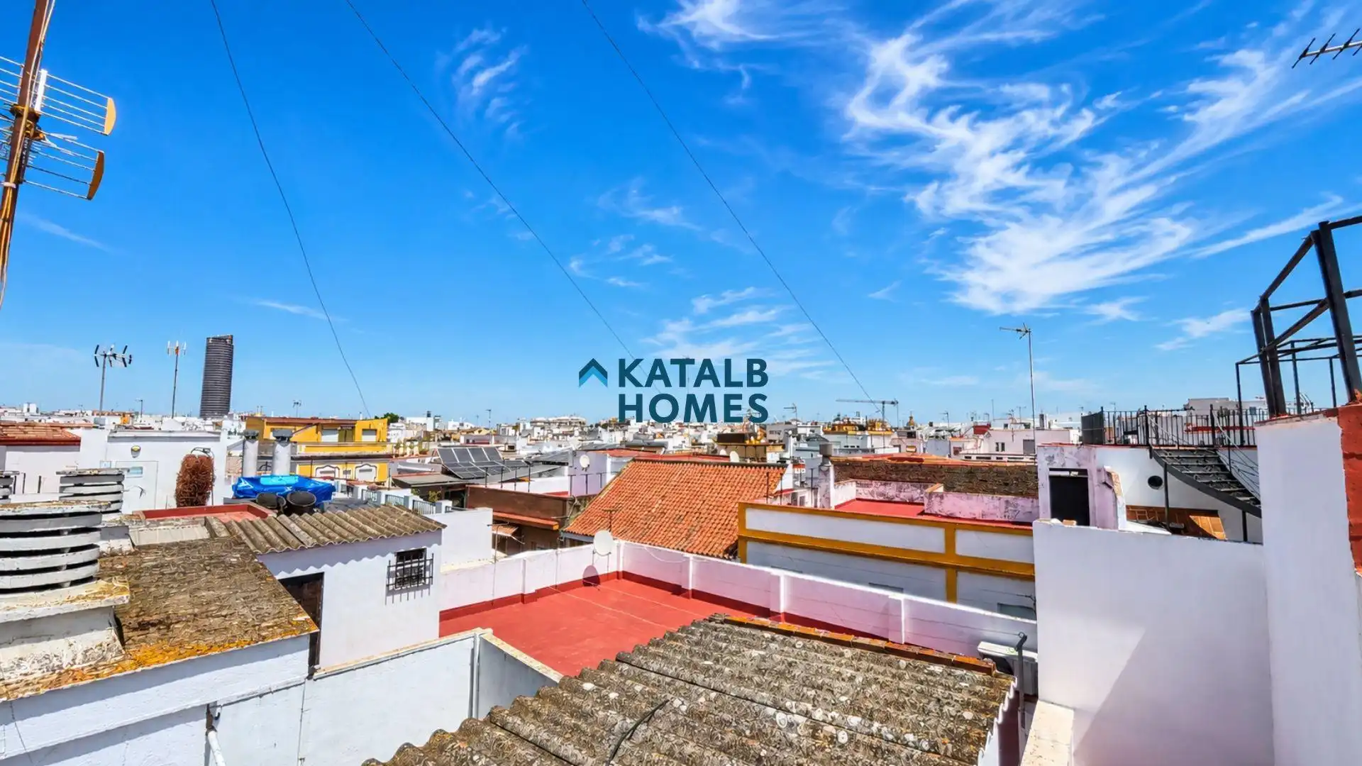 Vista exterior de Planta baja en venta en Sevilla con Terraza