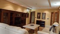 Living room of Flat for sale in  Albacete Capital  with Heating, Storage room and Balcony