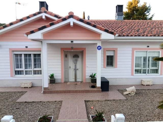 Casa-chalet en Venta en Calle Meson, 2 en Morata de Jiloca